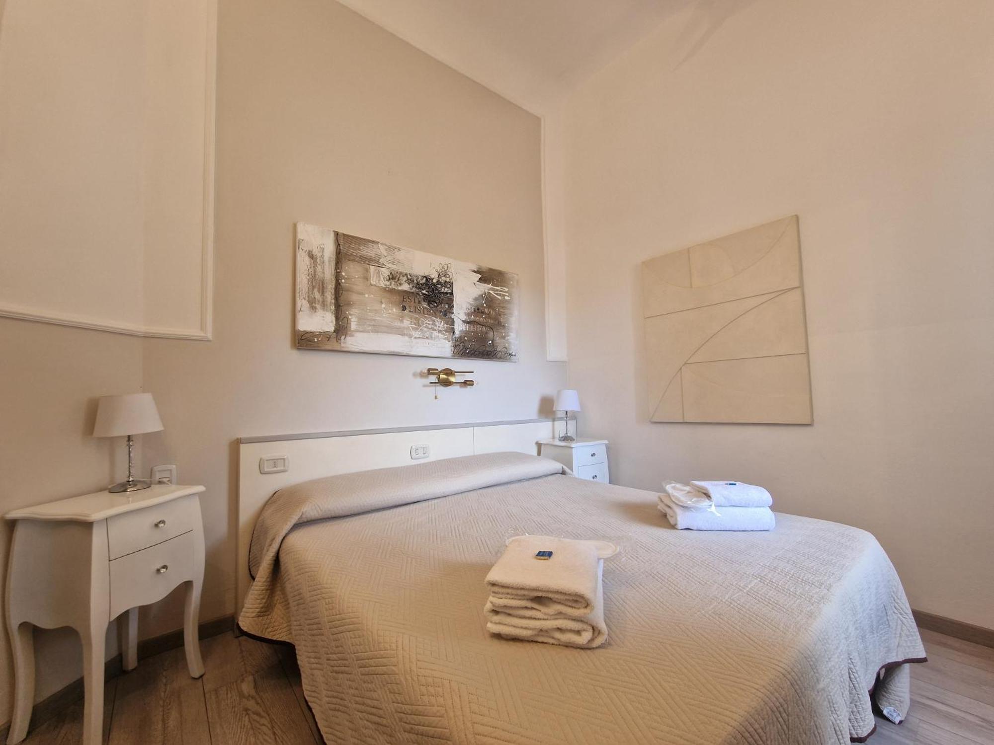 Residenza Le Rondini Hotel Флоренция Екстериор снимка